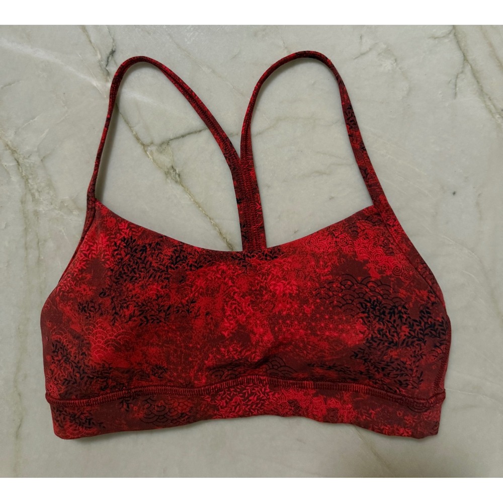 Lululemon Flow Y Bra Red Black Abstract Floral Print Size 4 Yoga Sports Bra